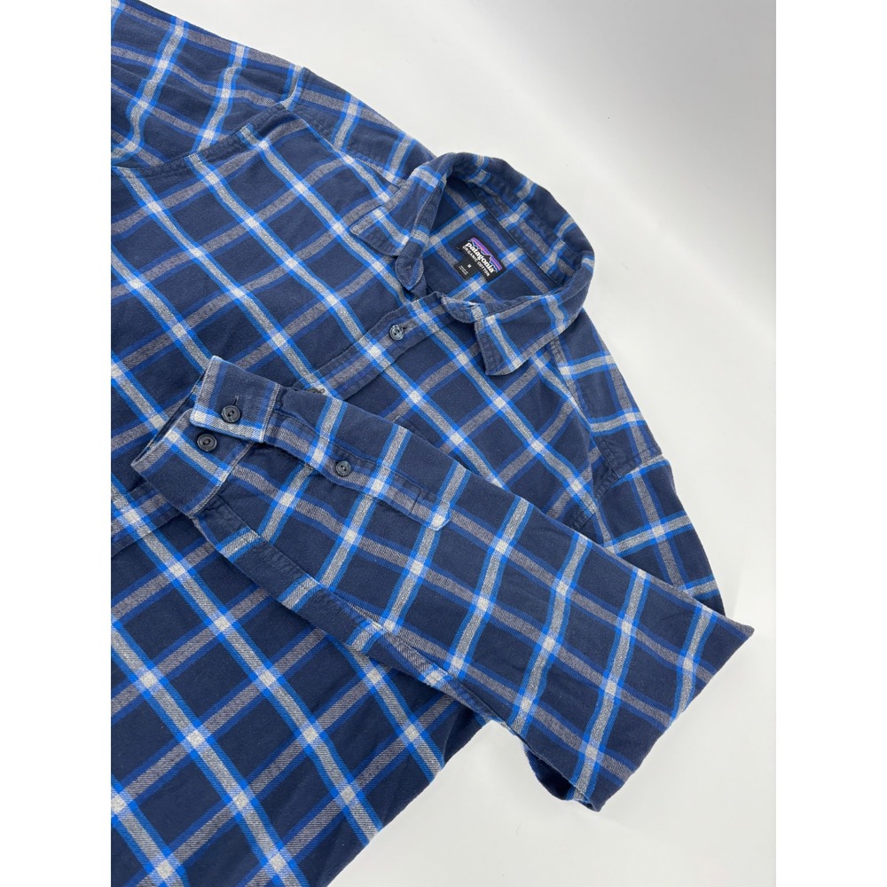 Patagonia Mens Organic Cotton Flannel Shirt Blue Grey Plaid Size M Long Sleeve